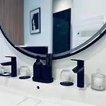 La H - The Only Exclusive 5 Of